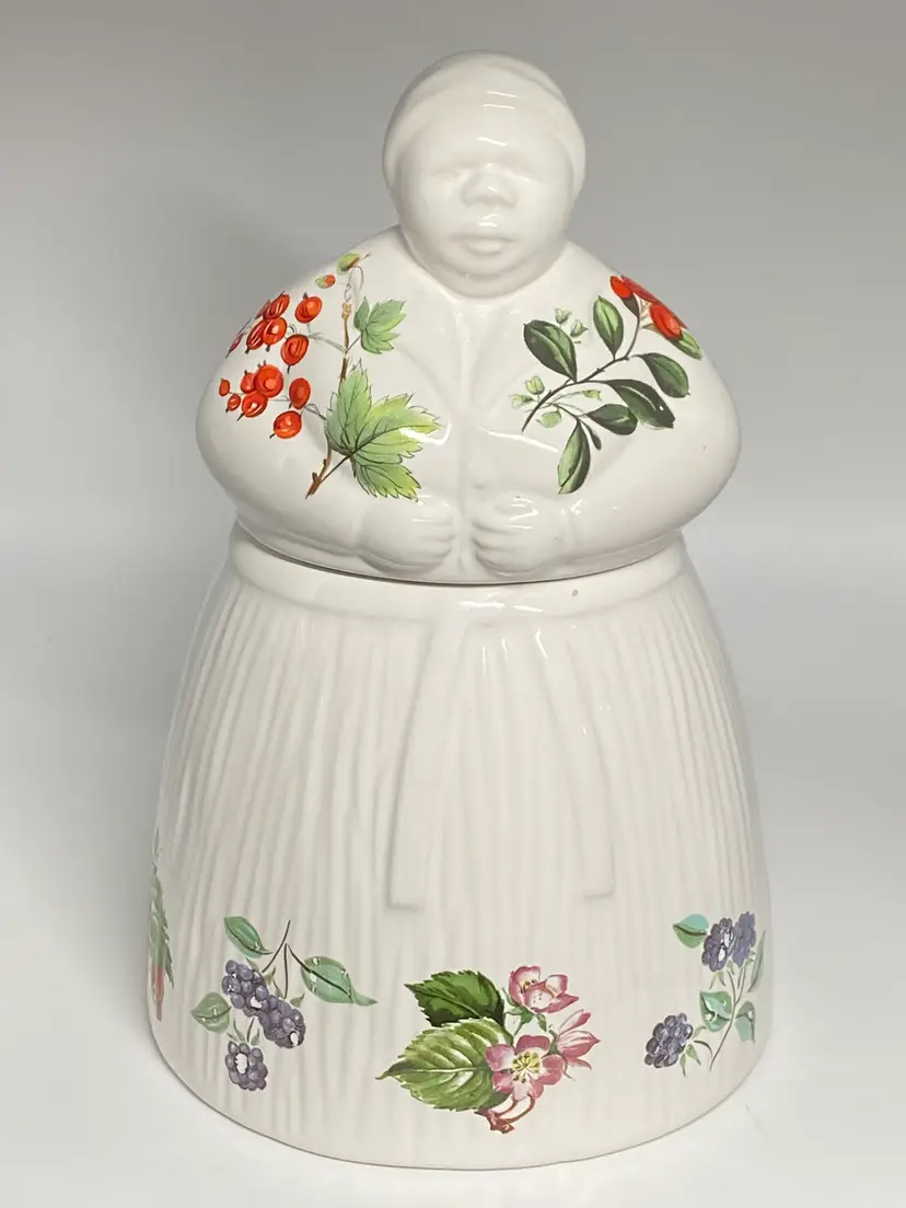 Pereiras Ceramic Cookie Jar Shaped Like a Woman Made in Portugal, 8.5" Tall