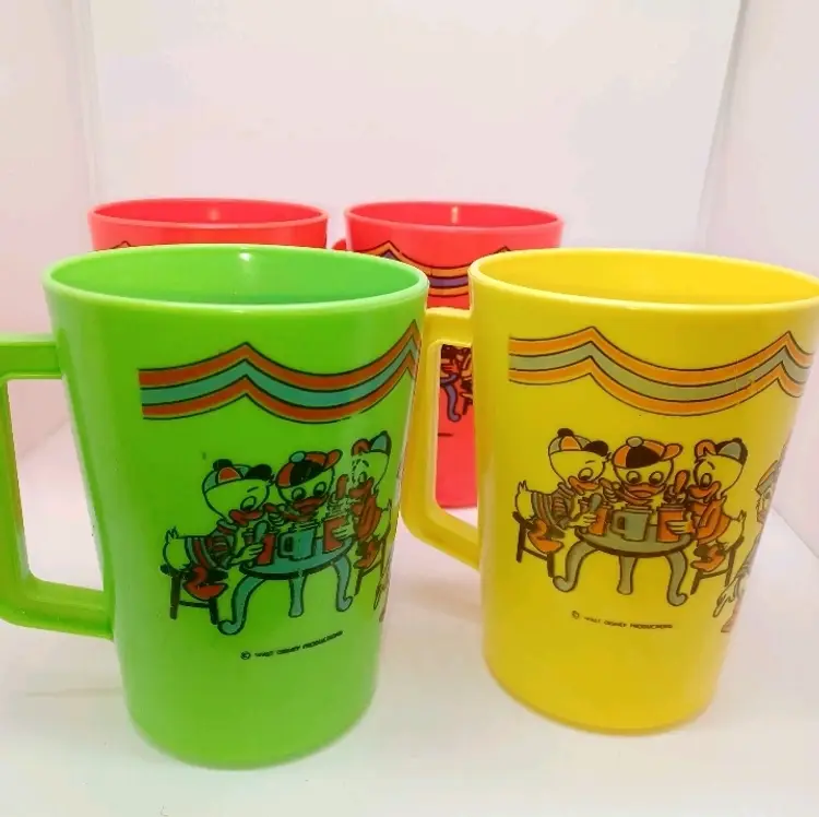 Walt Disney Productions Mugs Mickey Goofy Donald Huey YRG Plastic Eagle Vtg 4