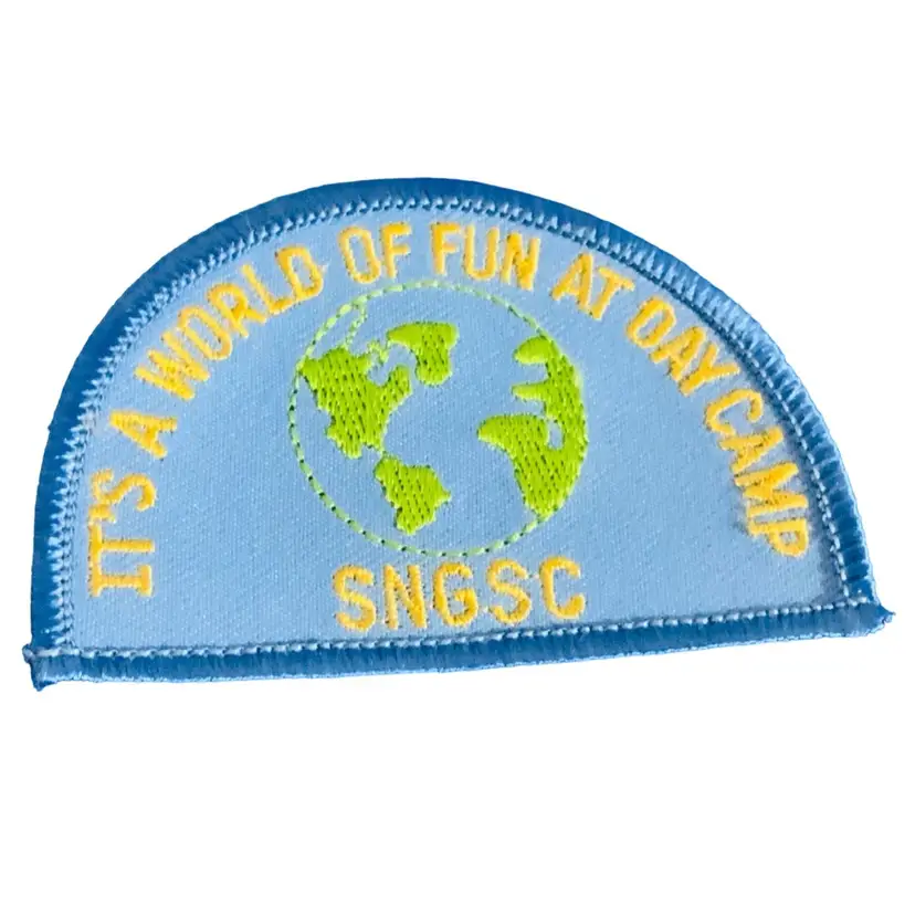 Vintage Scouting Fun Patch : It’s A World Of Fun At Day Camp SNGSC