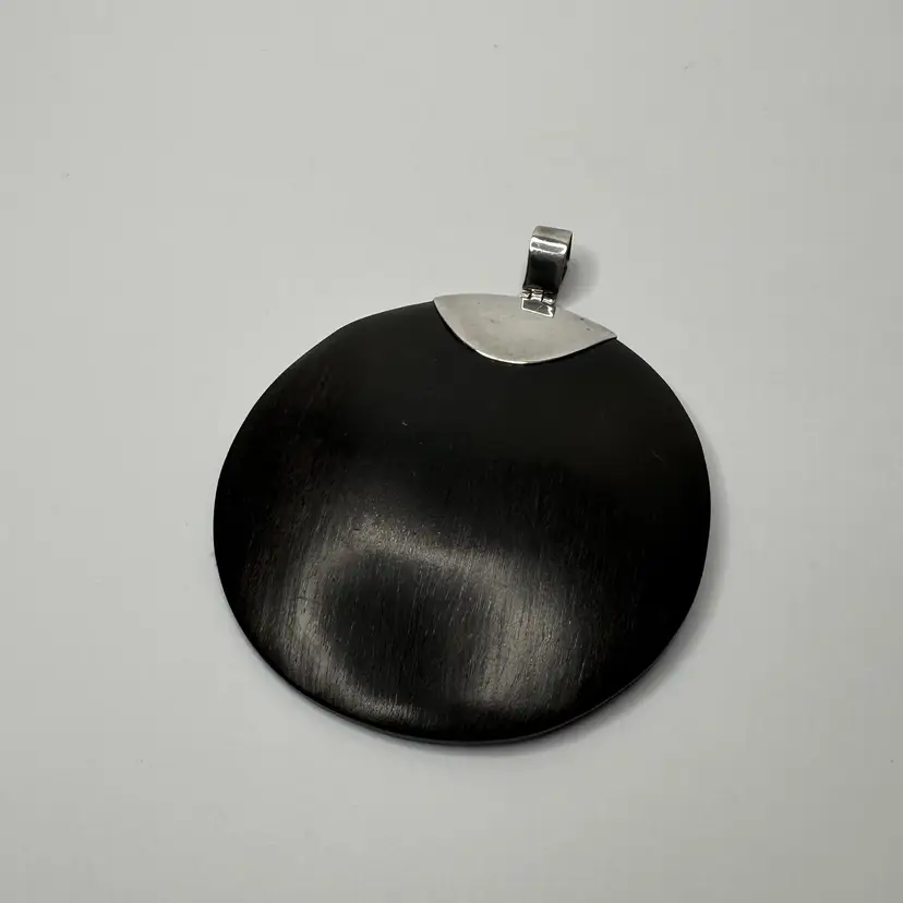 Ebonywood Round Pendant .925 Sterling Silver Top