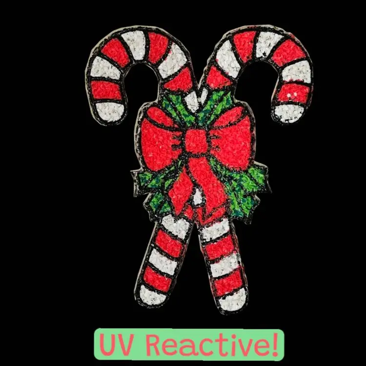 16.5"T × 13.25"W Melted Popcorn Plastic Christmas Candy Canes Red White Stripe Green Holly Candy Cane Stripe