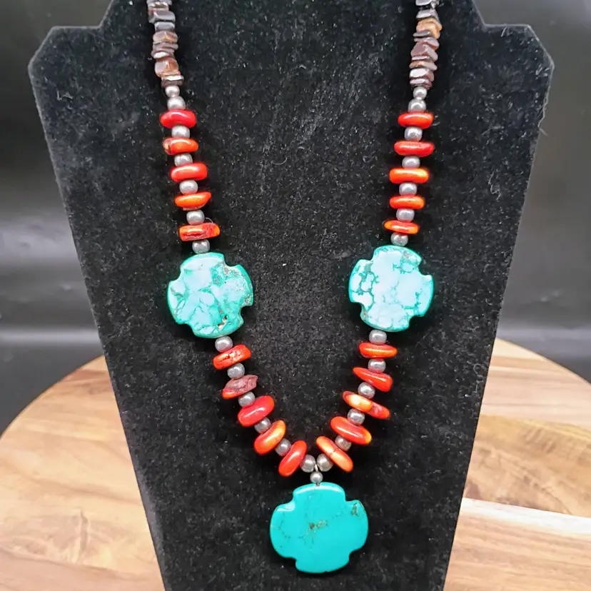 Artisan Crafted Silver Tone Beads Black Chip Coral & Red Coral Bead Necklace with Howlite Pendant