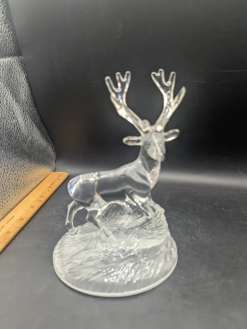 Cristal D'Arques 24% Lead Crystal Rock Glass Deer Stag Figurine Made in France.