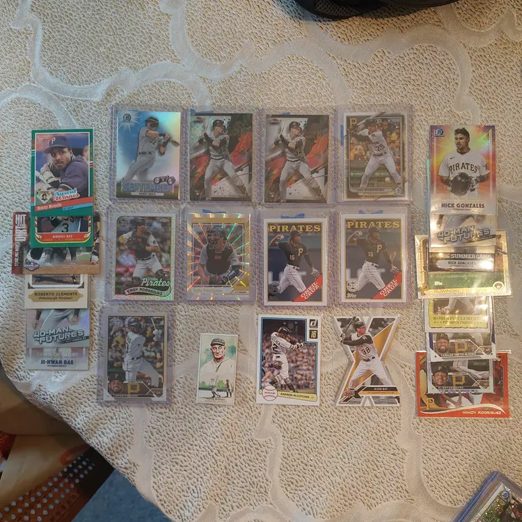 Lot of 165 Pittsburgh Pirates cards. 8 #'d, Rookies, inserts, parallels +