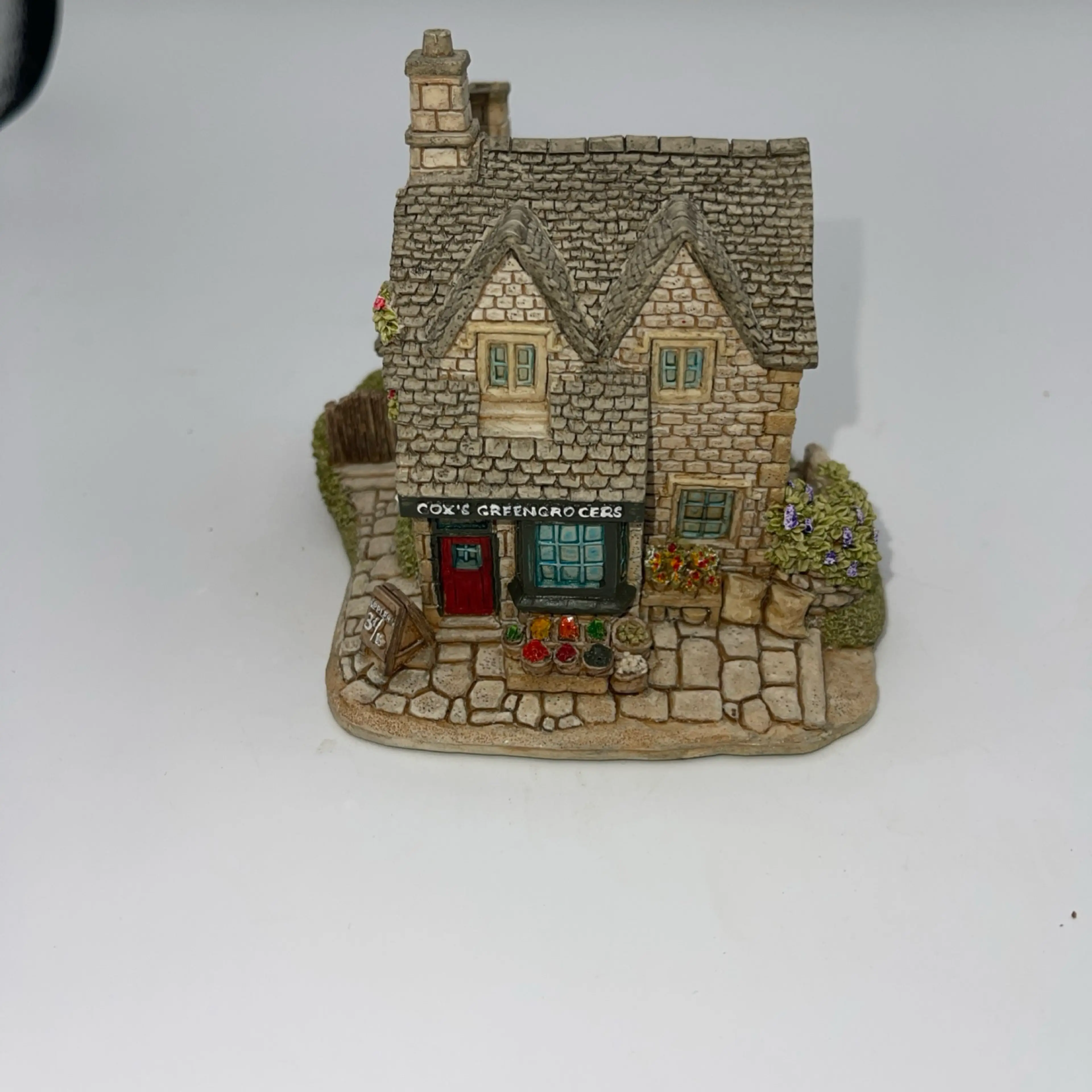 Image 2 of 8
