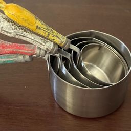 Metal Measuring Cups With Distressed Handles