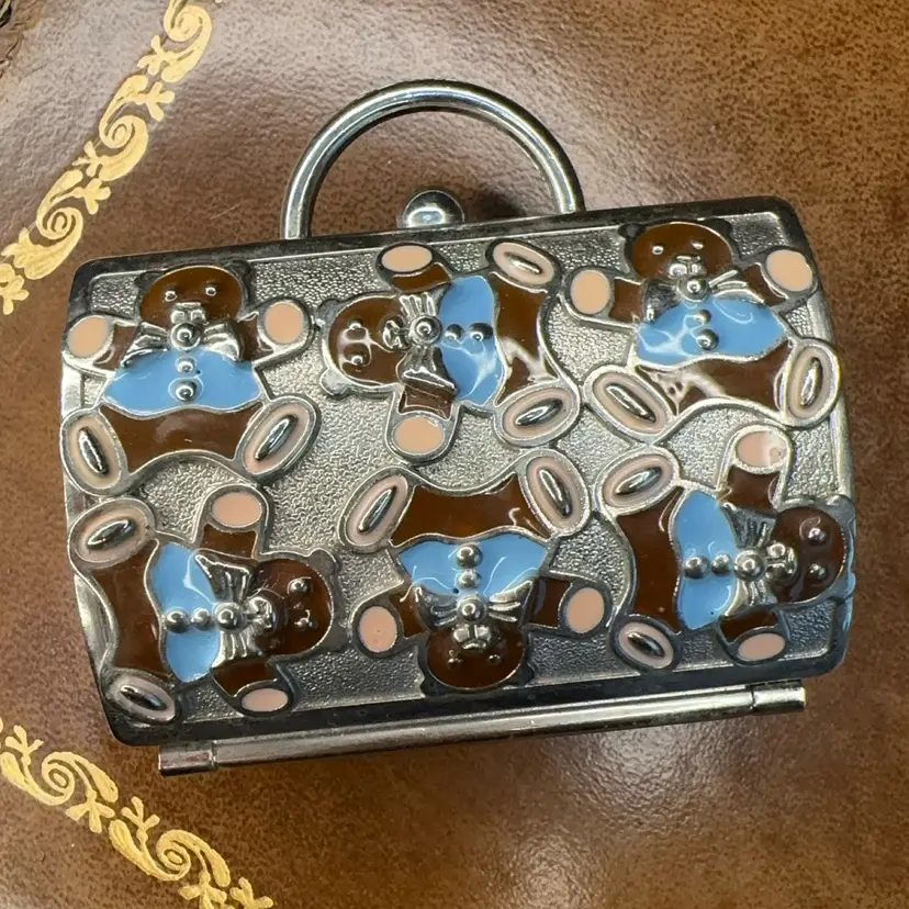 😻 2.5” Judith Leiber for Neiman Marcus teddy bear trinket purse w/blue, pink & brown enamel