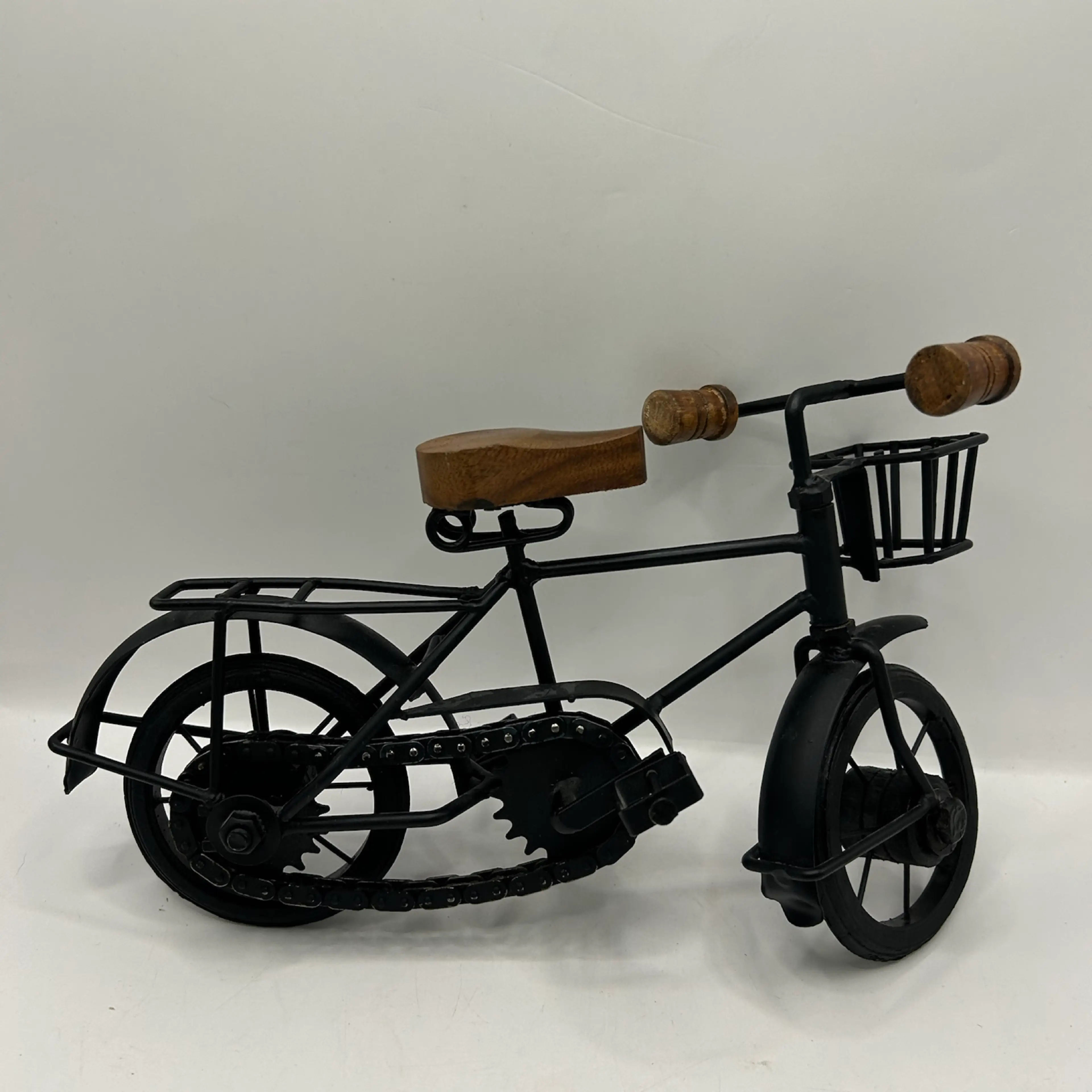 Image 2 of 2