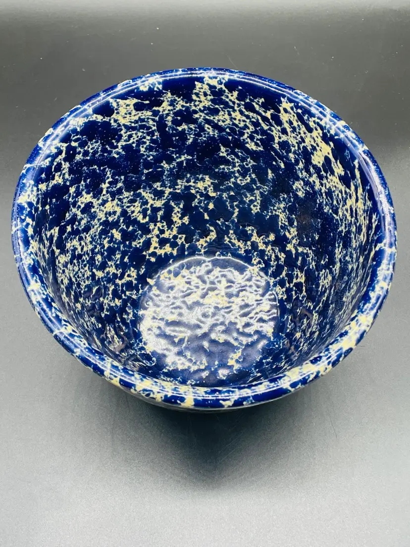 Bennington Pottery Spongeware Mixing Bowl