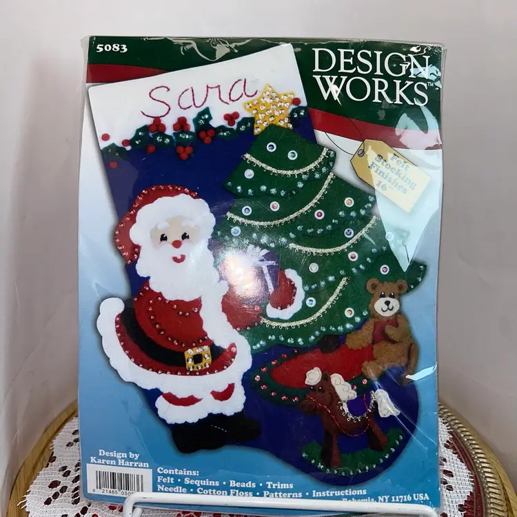 Vintage Stocking Craft Kit-Felt, Sequins, Beads, And Trims