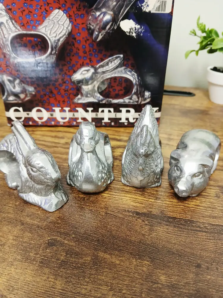 Vintage Animal Napkin Ring Set