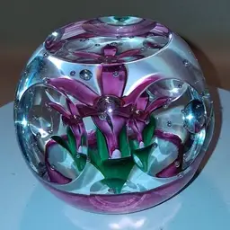 Gorgeous Selkirk Glass, Scotland, Peter Holmes, Handblown, Faceted, 'ROMANCE' Pink Version Paperweight, 1998