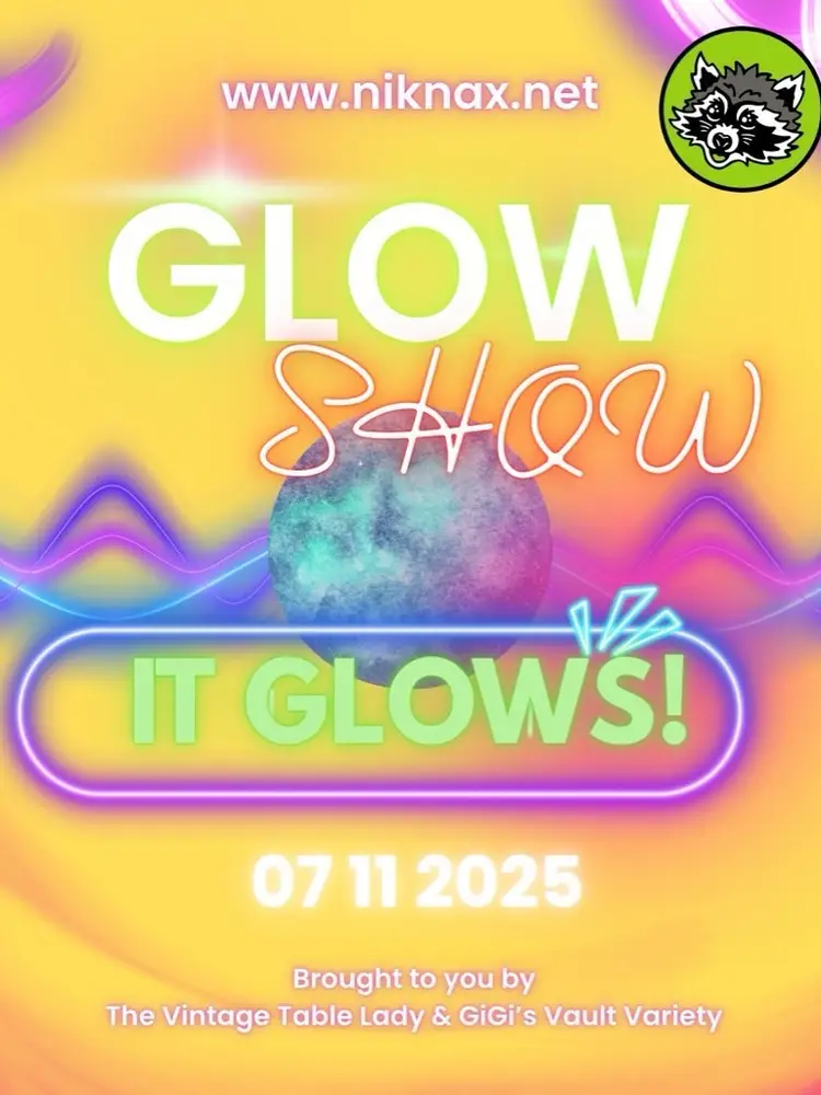 The Glow Show, With Crazythriftenchick (Gina)