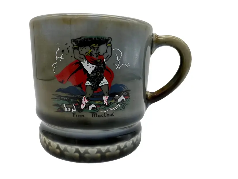 Vintage Wade Irish Porcelain Finn MacCool Folk-Art Mug 3″ Made in Ireland