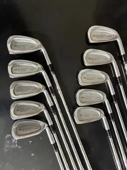 Miura Giken CB-3002 Forged Irons – 10-pc Set (2-PW, AW) NS Pro 950GH Stiff
