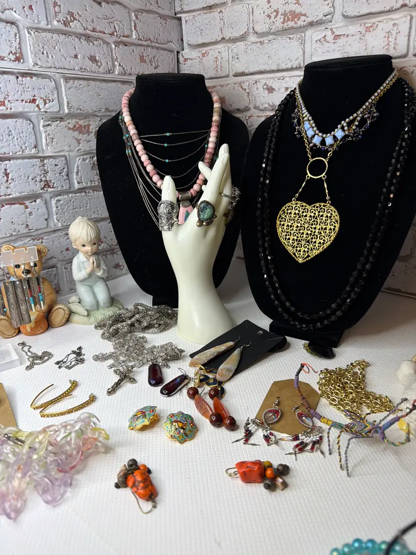 Livestream thumbnail