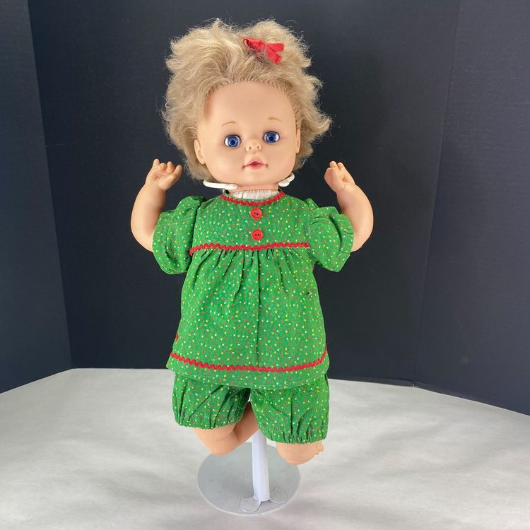 Vintage Uneeda Sleepy Eyes Baby Doll 20 inch 1981