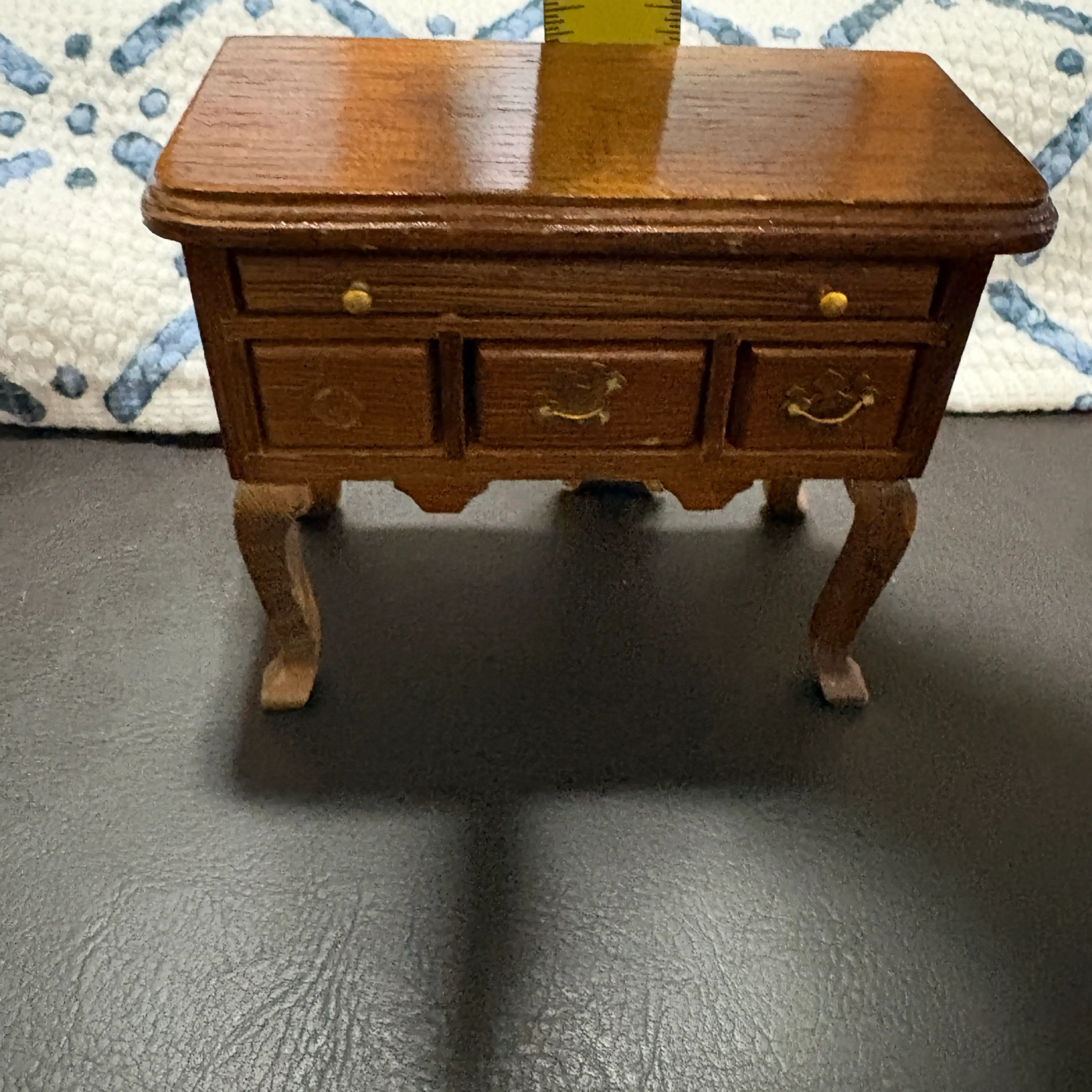 Image 3 of 5