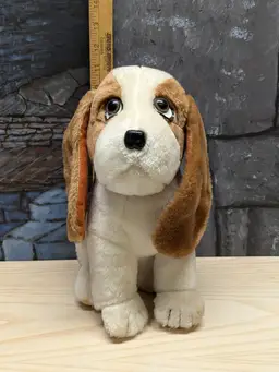 Hush Puppies VTG Toy tan Brown Basset Hound Plush Stuffy Dog 11" Stuffed Animal Sitting Wolverine Worldwide 50s 60s