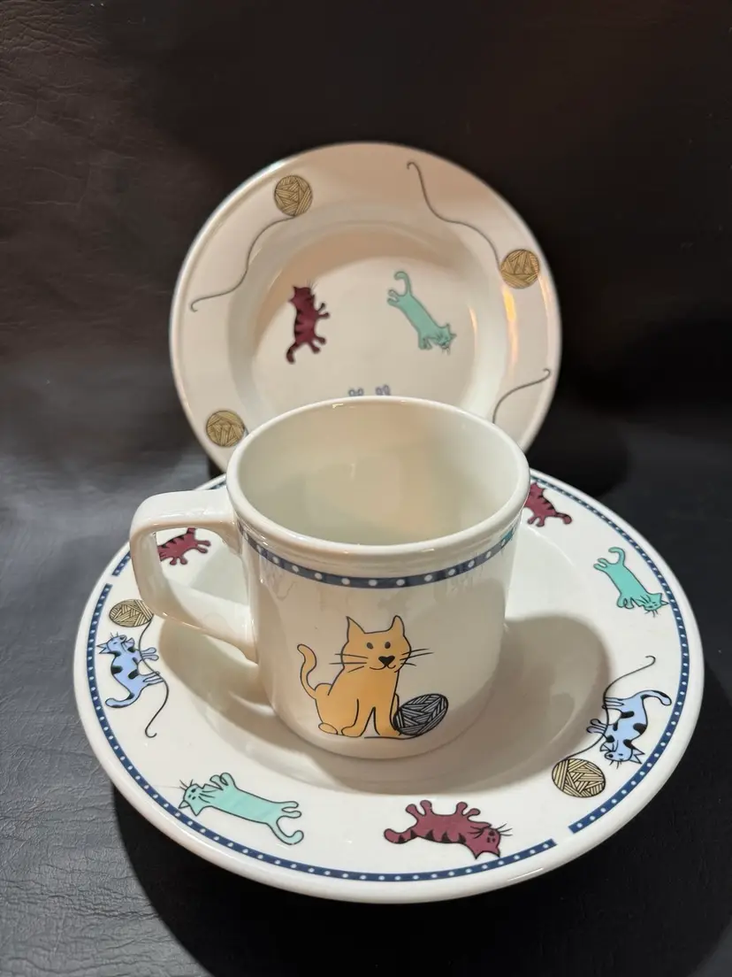Raining Cats And Dogs - Salad Plate,Bowl & Mug Ceramic By Citation lol