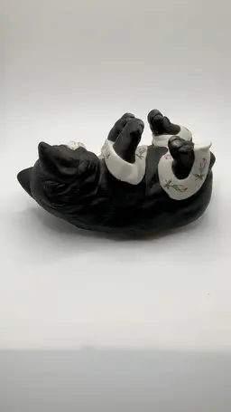 UCGC Japan Musical Rotating Ceramic Cat