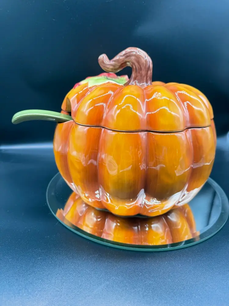 Pier 1 Imports Dolomite Pumpkin Soup Server/Tureen, Dimpled Realistic Flawless