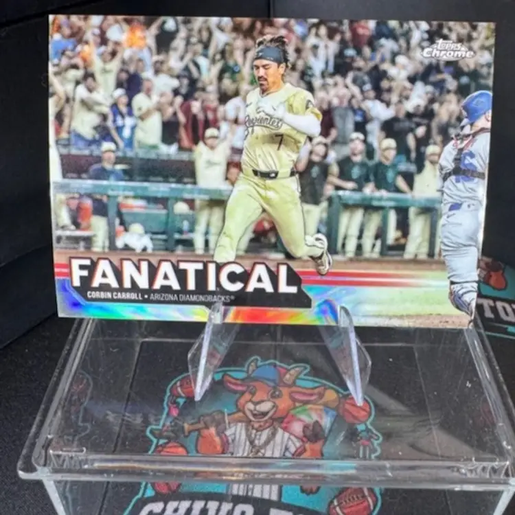 🔥 2025 Topps Chrome Corbin Carroll “Fanatical” Case-Hit SSP #FAN-8 – Diamondbac