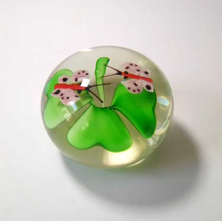 Butterfly and Leaf Design Clear Glass Paperweight. Lovely Item