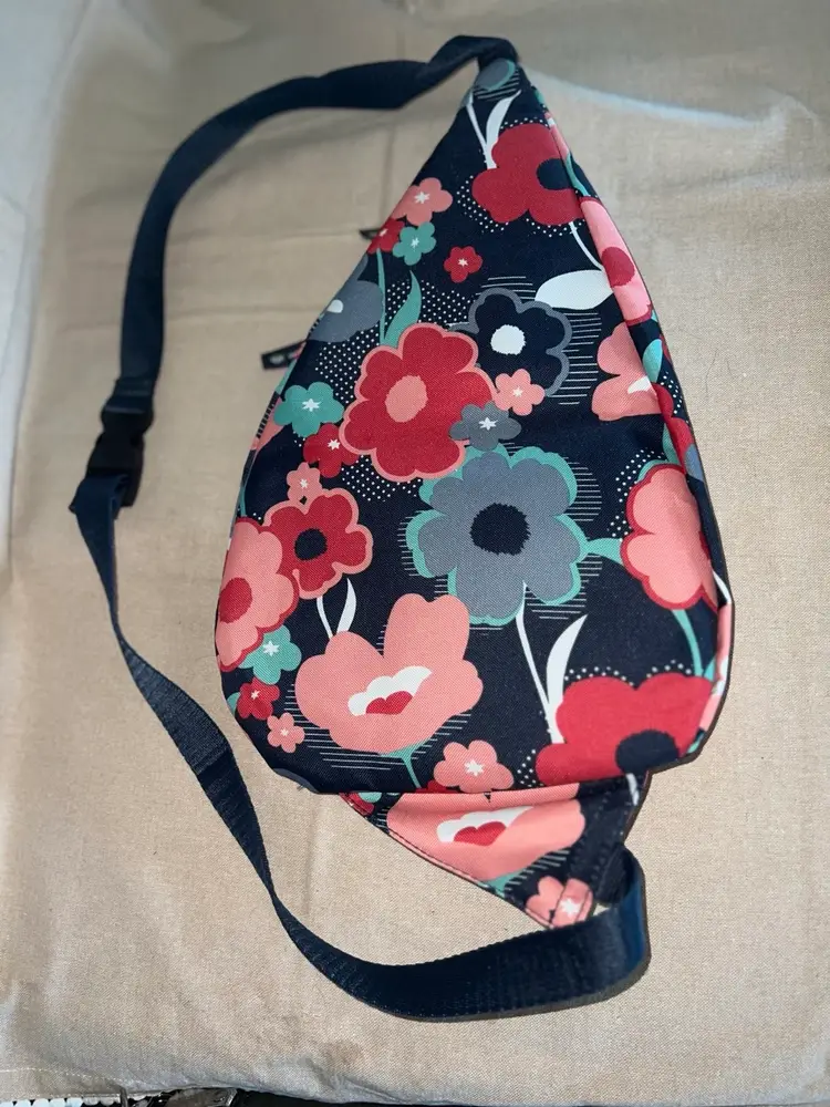 Preloved Like New lily Bloom sling Festival Floral 