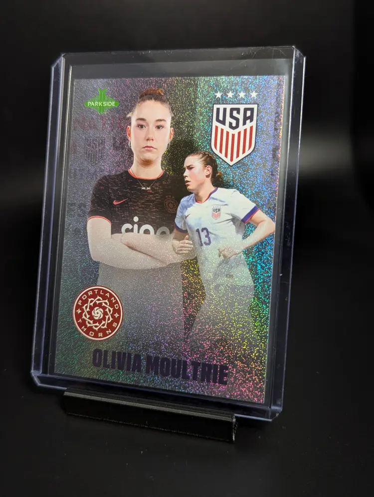 2025 Parkside NWSL/USWNT Club and Country Shimmer Foil Olivia Moultrie Portland Thorns