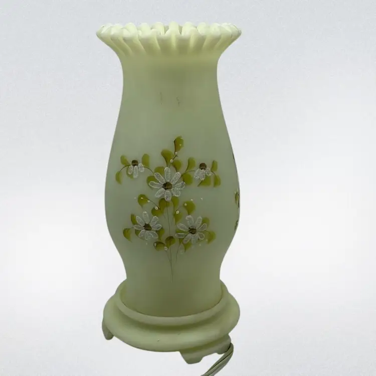 Daisies On Custard Glass By Fenton Electric Hurricane Lamp, 10-1/2” Tall x 5” Wide