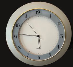 Vintage Westclox Wall Clock It works