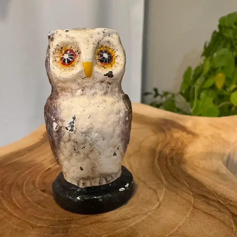 Hand Painted 2.25” Cast-Iron Owl