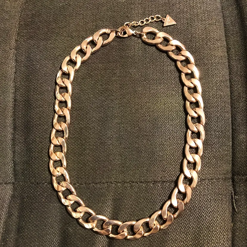 Guess Gold-Tone Thick Chunky Chain Necklace