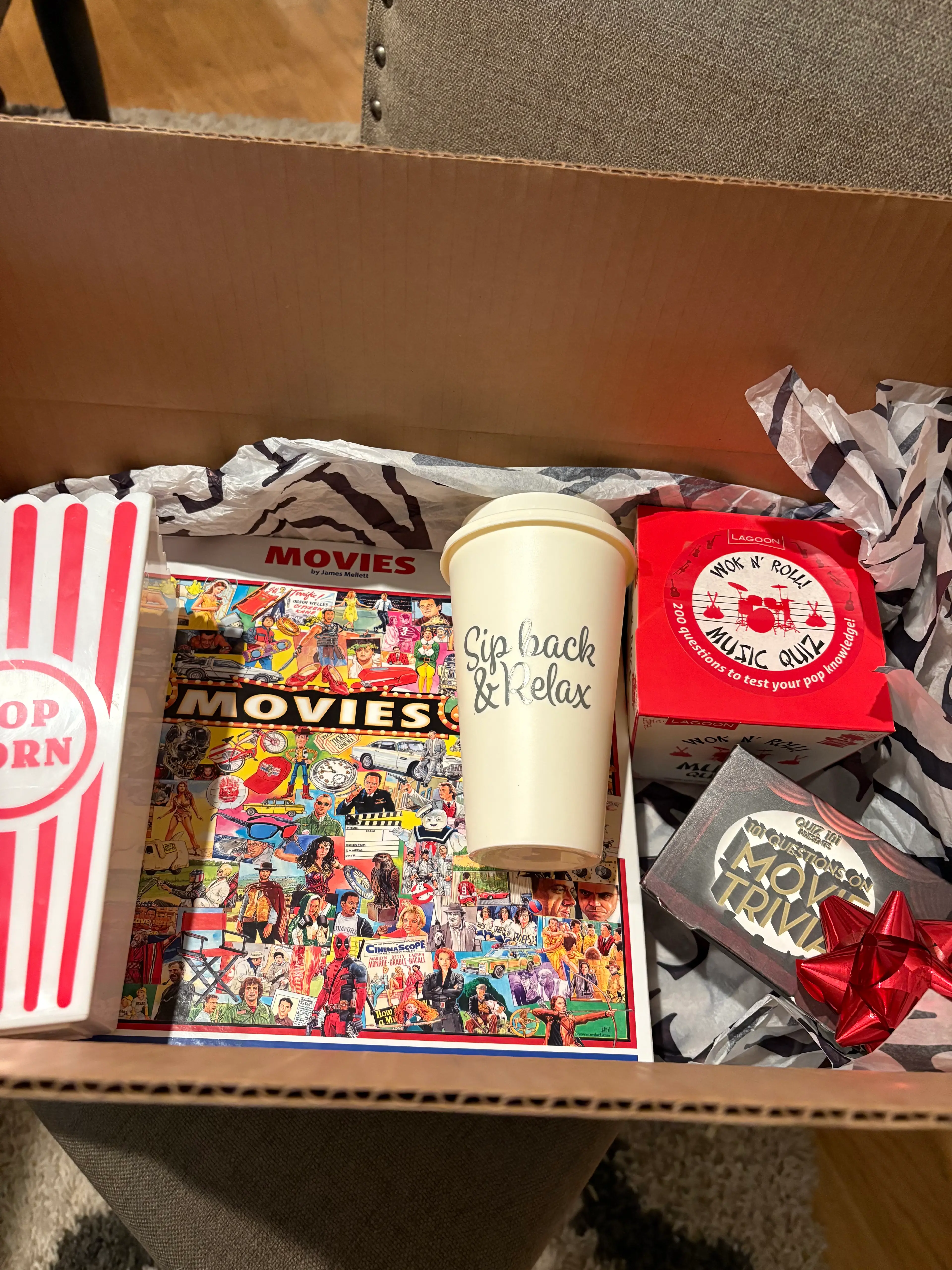 Entertainment Ensemble Giftbox