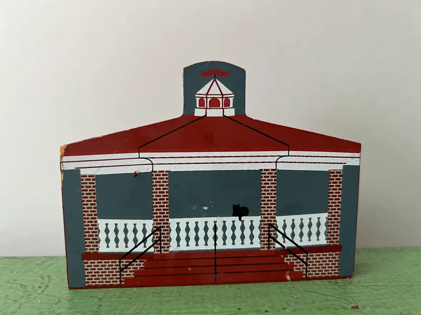 The Cat's Meow: Gilcrest Park Gazebo. Charlotte Harbor 1994 Wooden Hand-Painted House Black Cat.