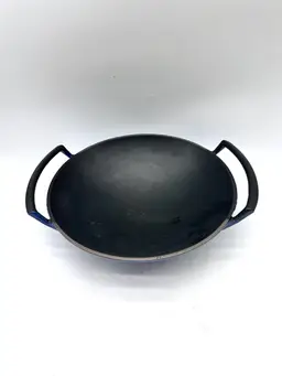 Le Creuset wok enamel cast iron Wok NO LID Blue READ 11x3in