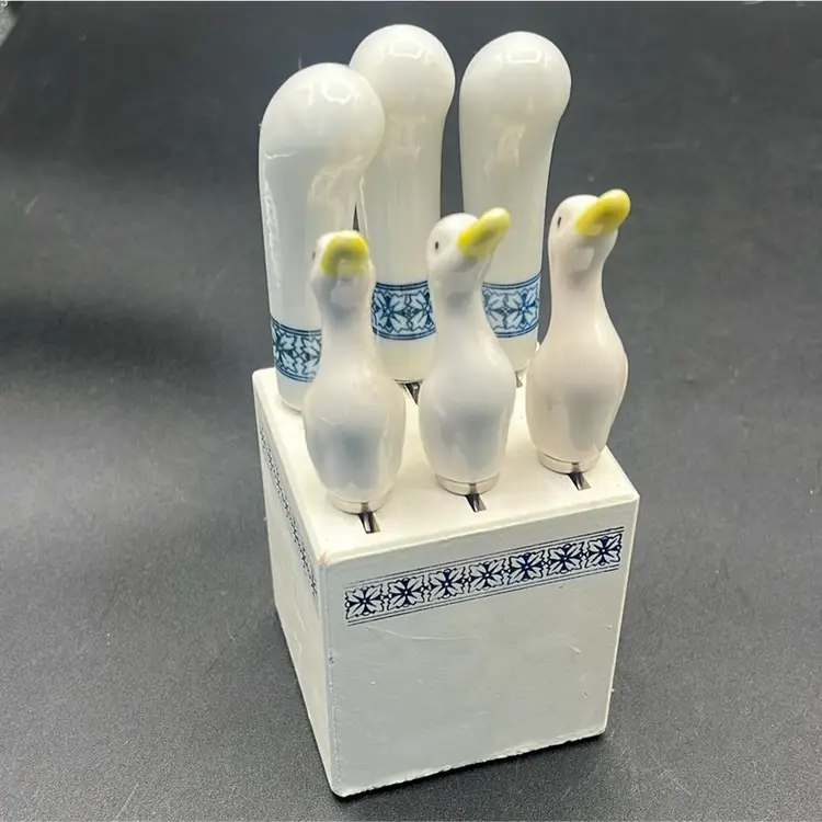 VTG Japan/Taiwan Butter Spread Mixed Knife Set