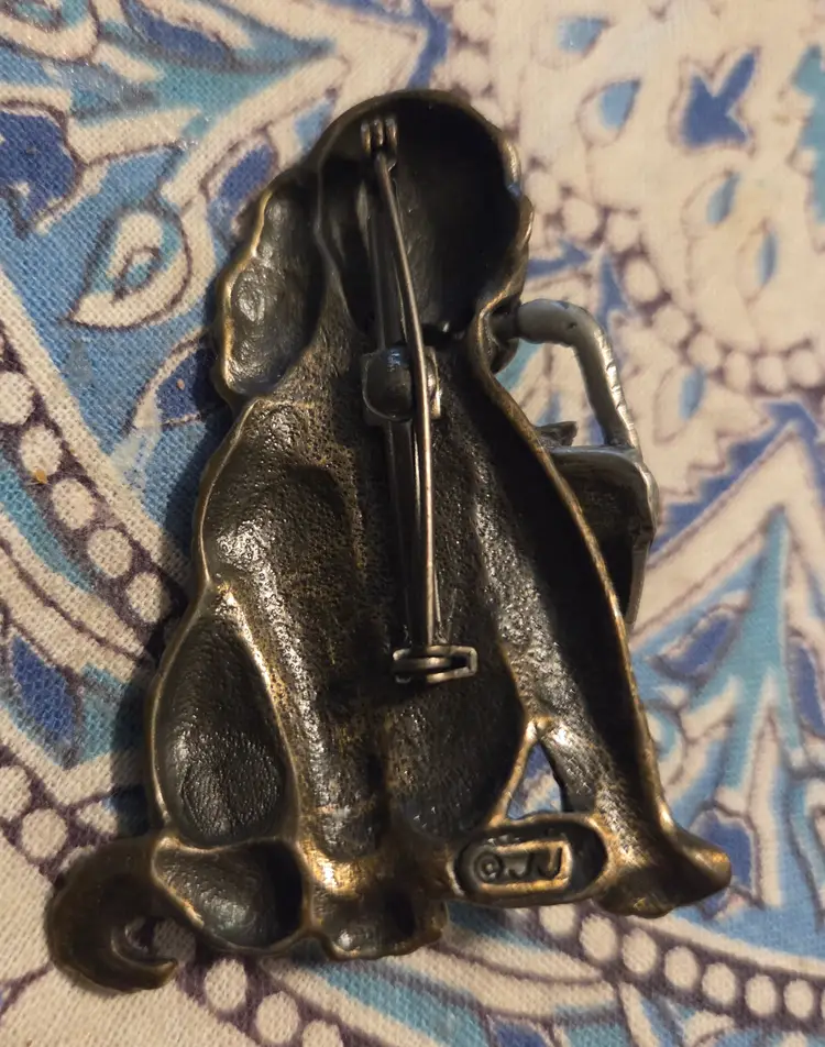JJ Jonette Dog with Cat in Basket Pin