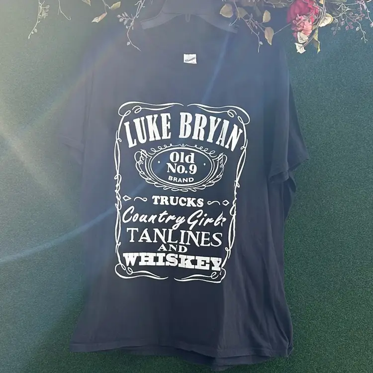 Luke Bryan Kicked The Dust Up Tour 2015 Black T-Shirt, Tour Cities Posted On Back