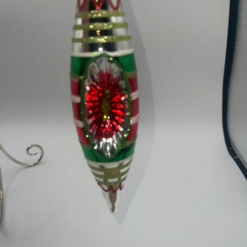 Christopher Radko Shiny Brite Tulip Reflector Ornament  7” green red