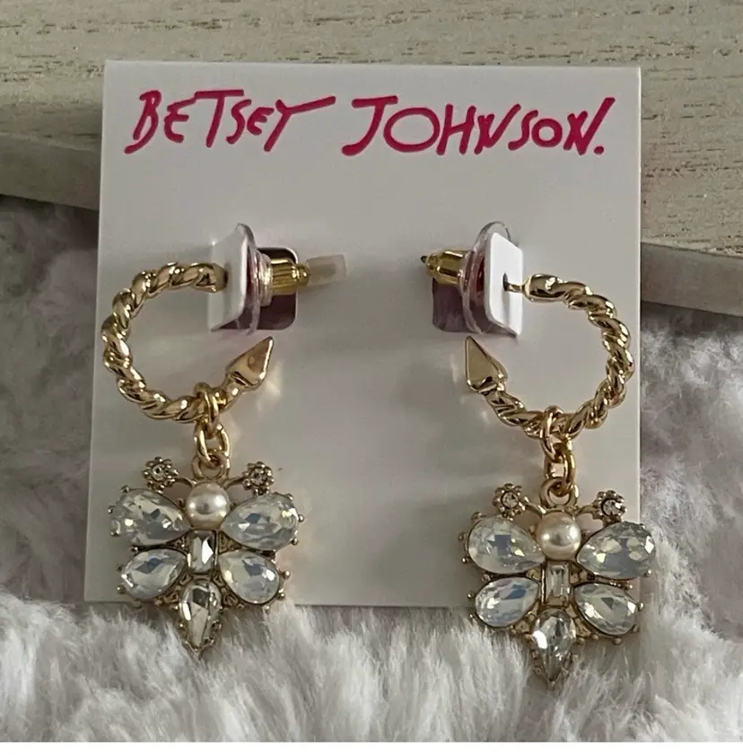 Betsey Johnson crystal flower hoop huggie earrings