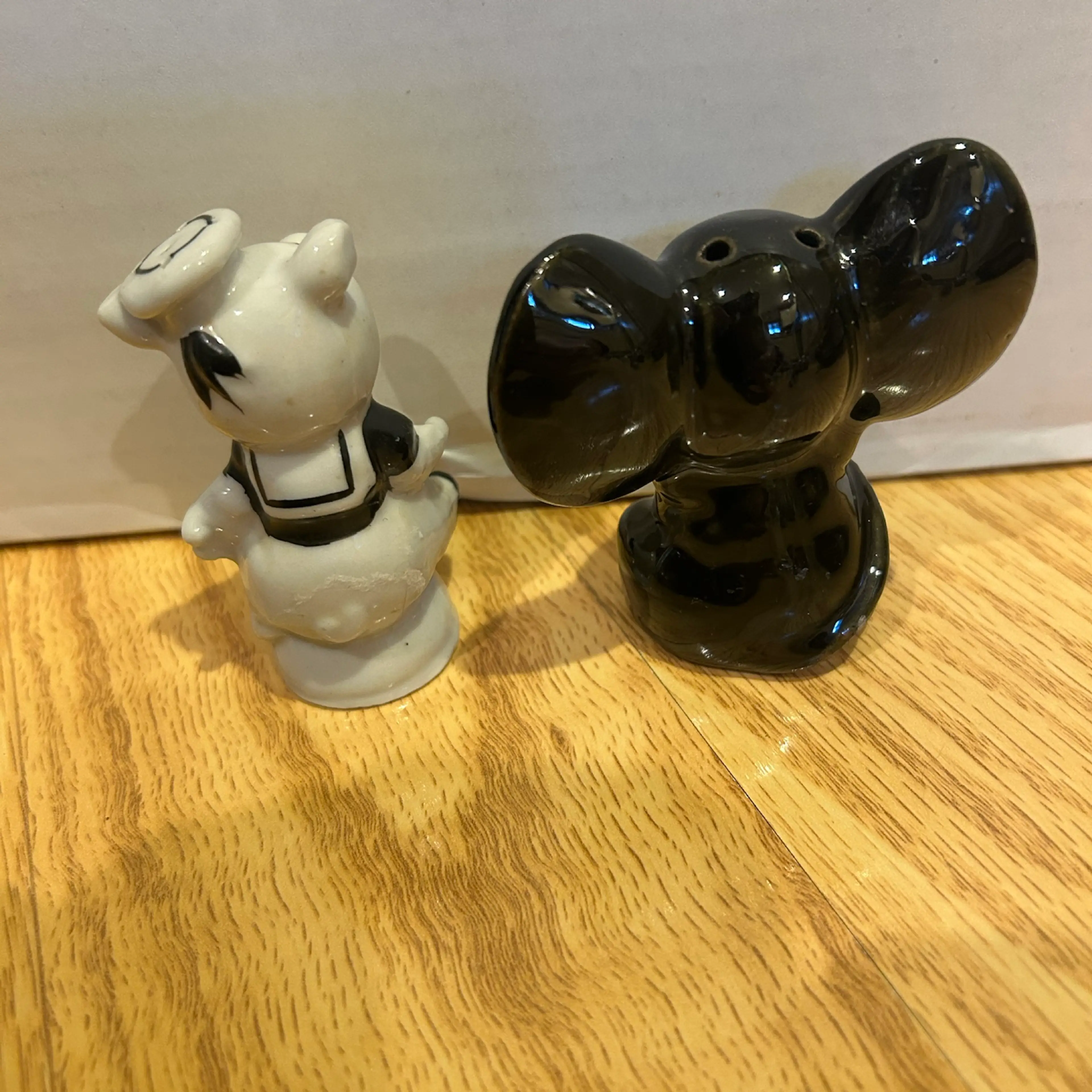 Image 2 of 3