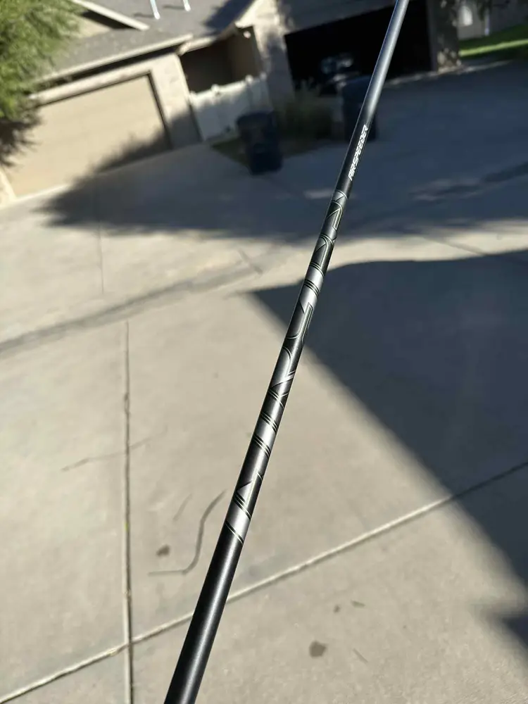 3 Wood shaft Taylormade tip