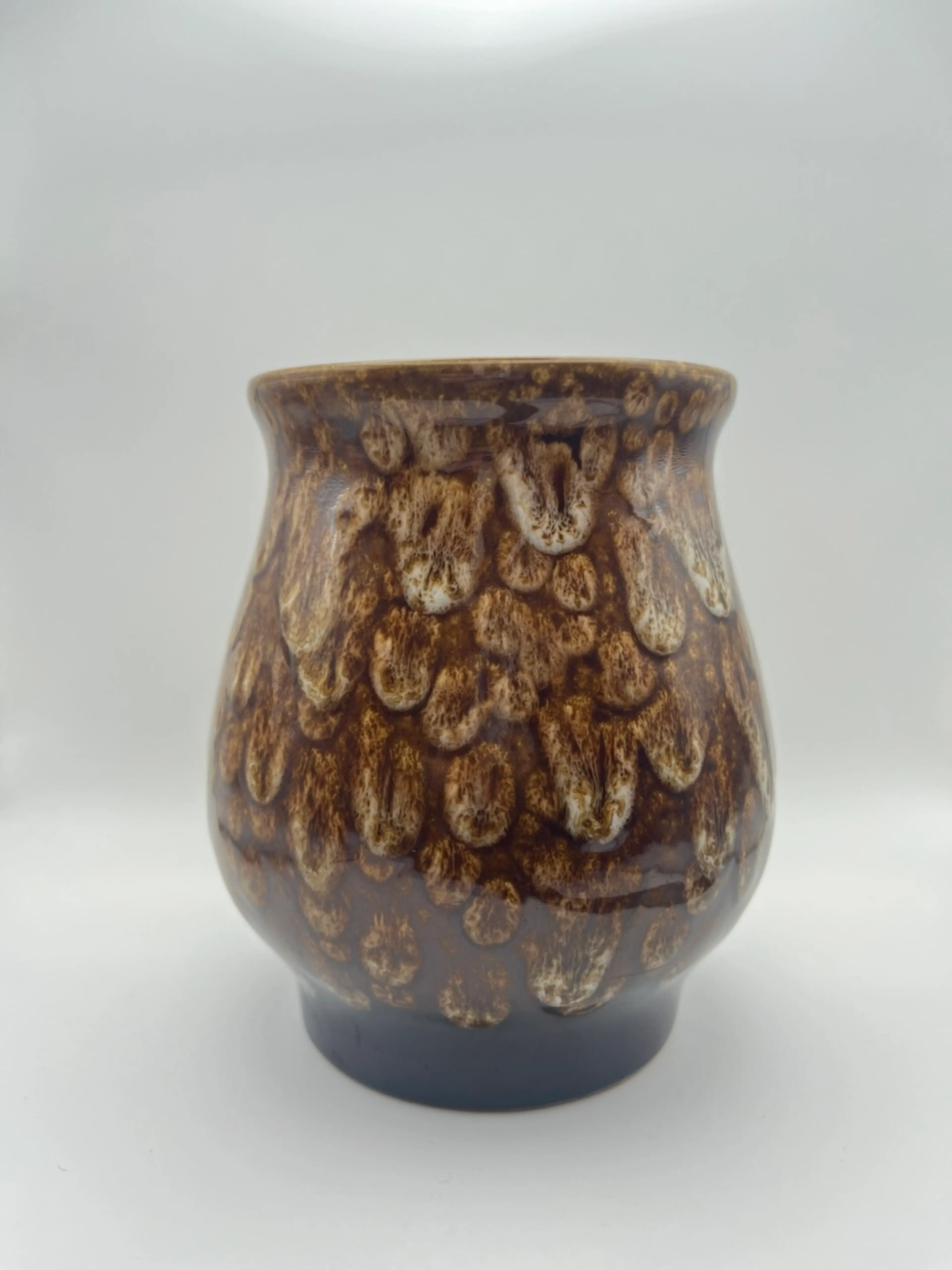 Image 2 of 8