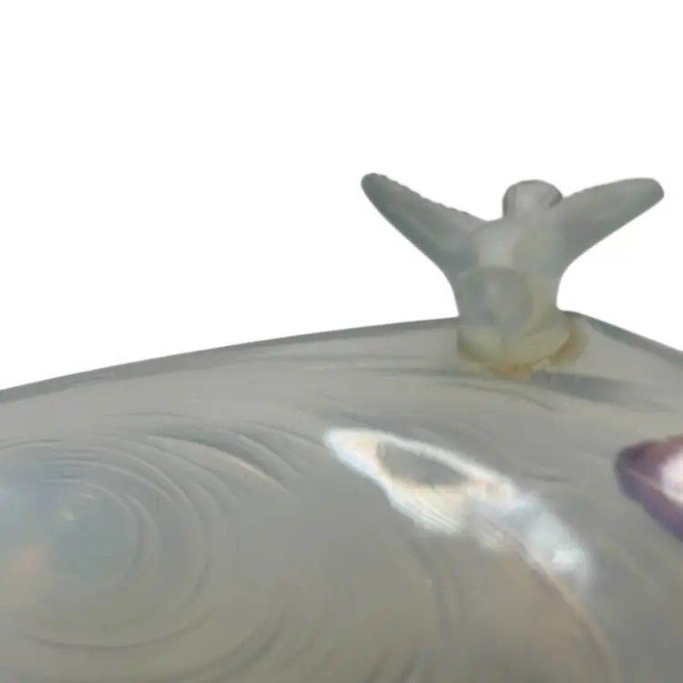 Sabino (Paris) Opalescent Glass Oyster Bowl Shell With Attached Sabino bird 
@ 5 1/2” Long ( Unsure If Bird Was Reapplied)