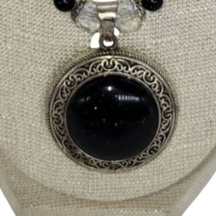 Handmade Neclace And Earrings