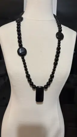 Vintage Black Agate Necklace with Large Pendant - Estate Jewelry