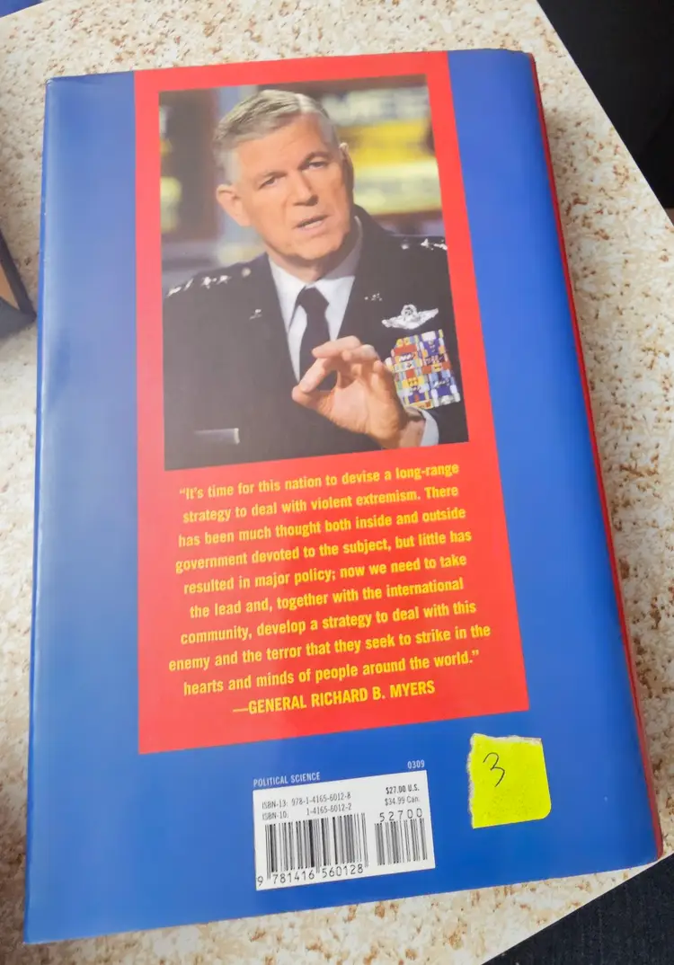 Eyes on the Horizon: Serving on the Front Lines of National Security Myers, Ric