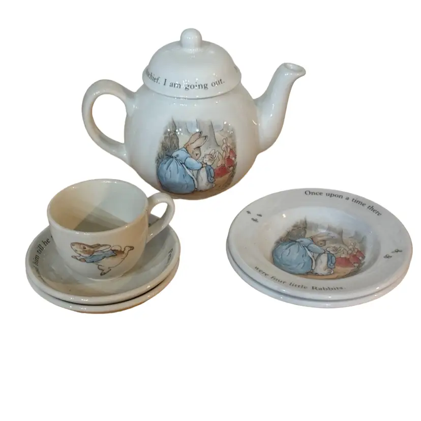 Beatrice Potter Child’s Teapot One Cup, Two Saucers And Two Plates